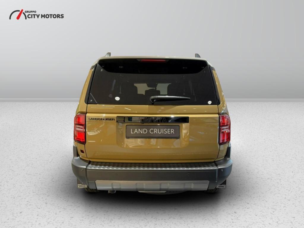 Toyota Land Cruiser 2.8 D-4D First Edition AWD Auto
