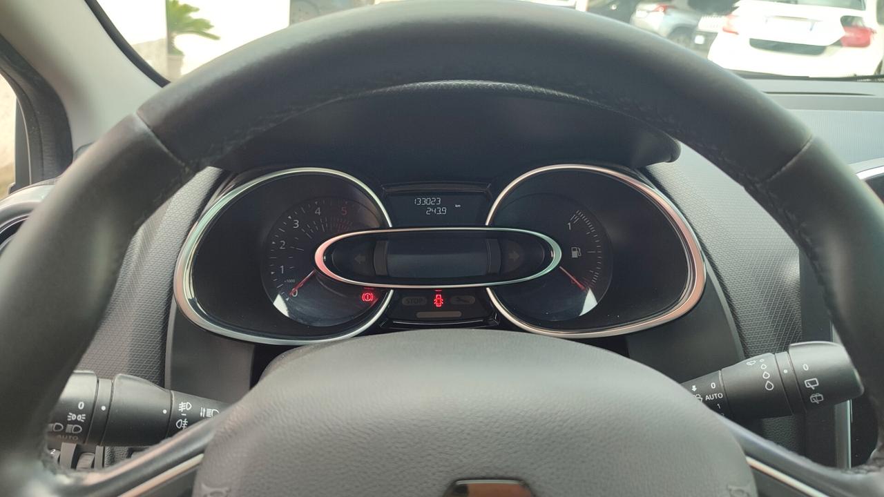 Renault Clio TETTO PANORAMICO