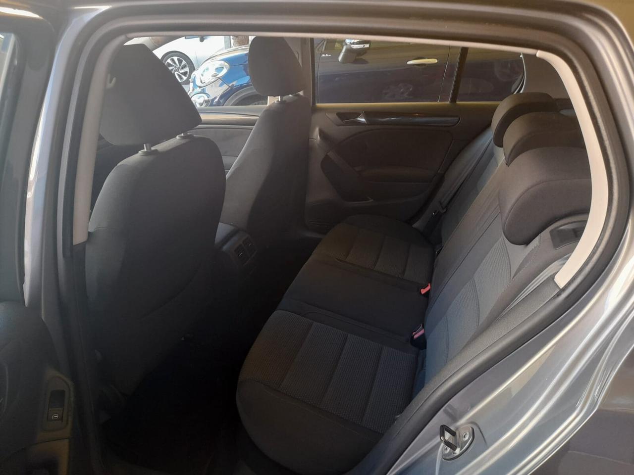 Volkswagen Golf 1.6cc diesel 12 mesi garanzia-2010