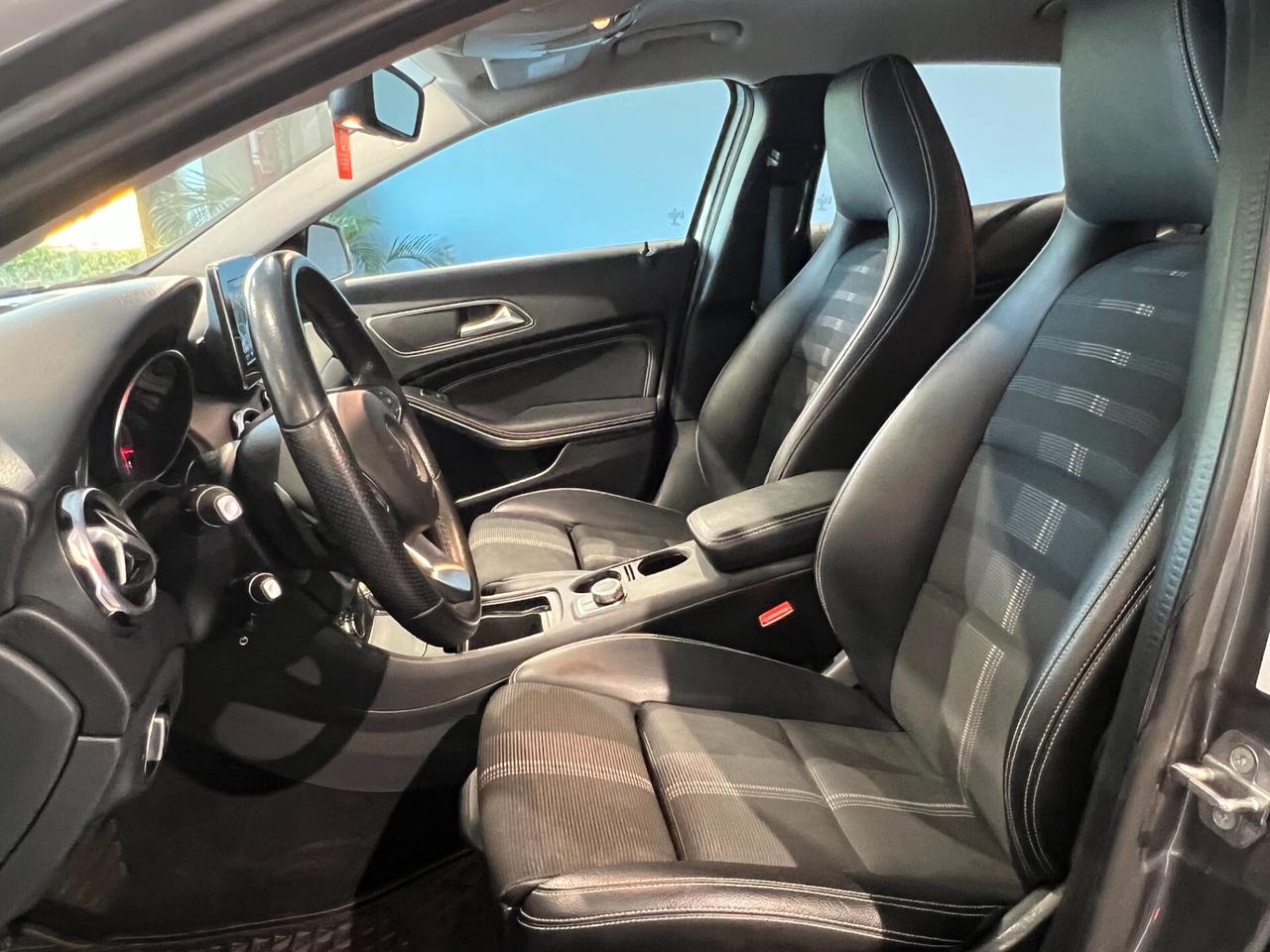 Mercedes-benz GLA 200 d Automatic Sport