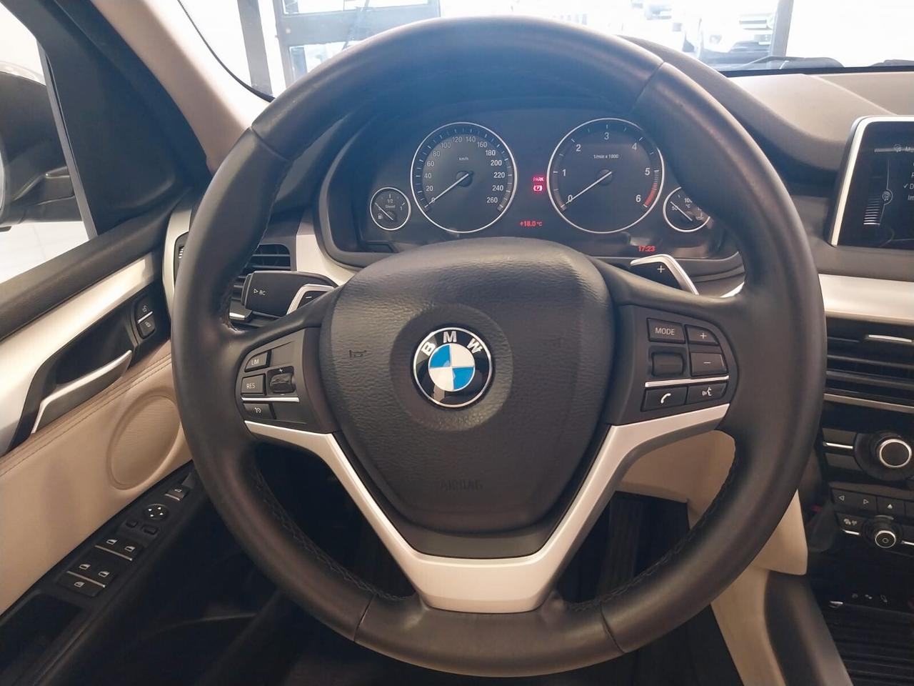 Bmw X5 sDrive25d Experience TETTO 2015