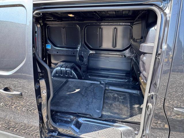 RENAULT Trafic T27 2.0 dCi 150CV PC-TN Furgone Advance