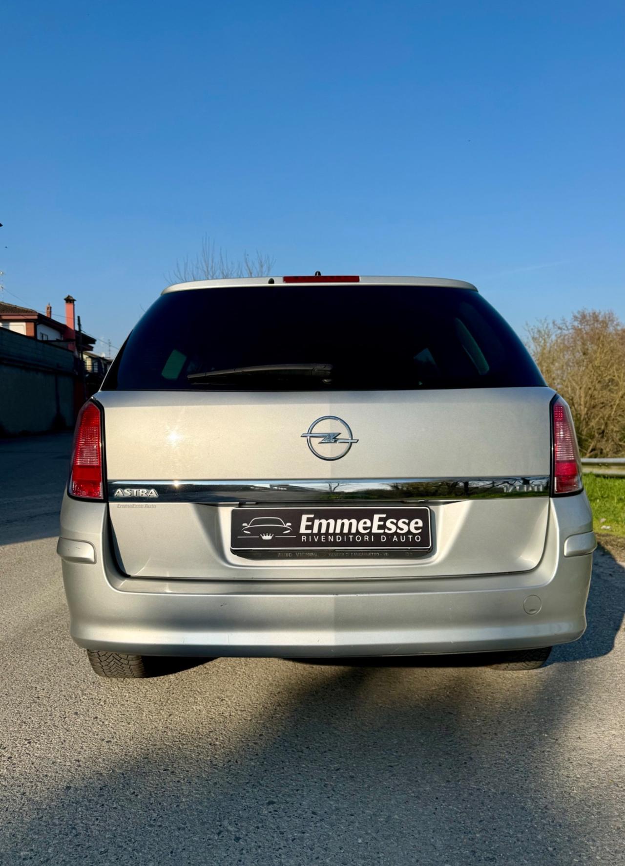 Opel Astra 1.7 CDTI 110CV Station Wagon Cosmo