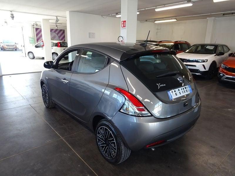 Lancia Ypsilon Ypsilon 1.0 FireFly 5 porte S&S Hybrid Gold
