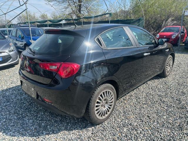 Alfa Romeo Giulietta 1.6 JTDm Distinctive solo 76.000km