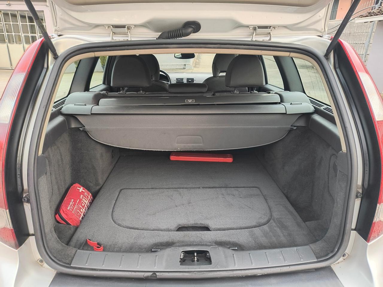 Volvo V50 2.0D 136cv Manuale