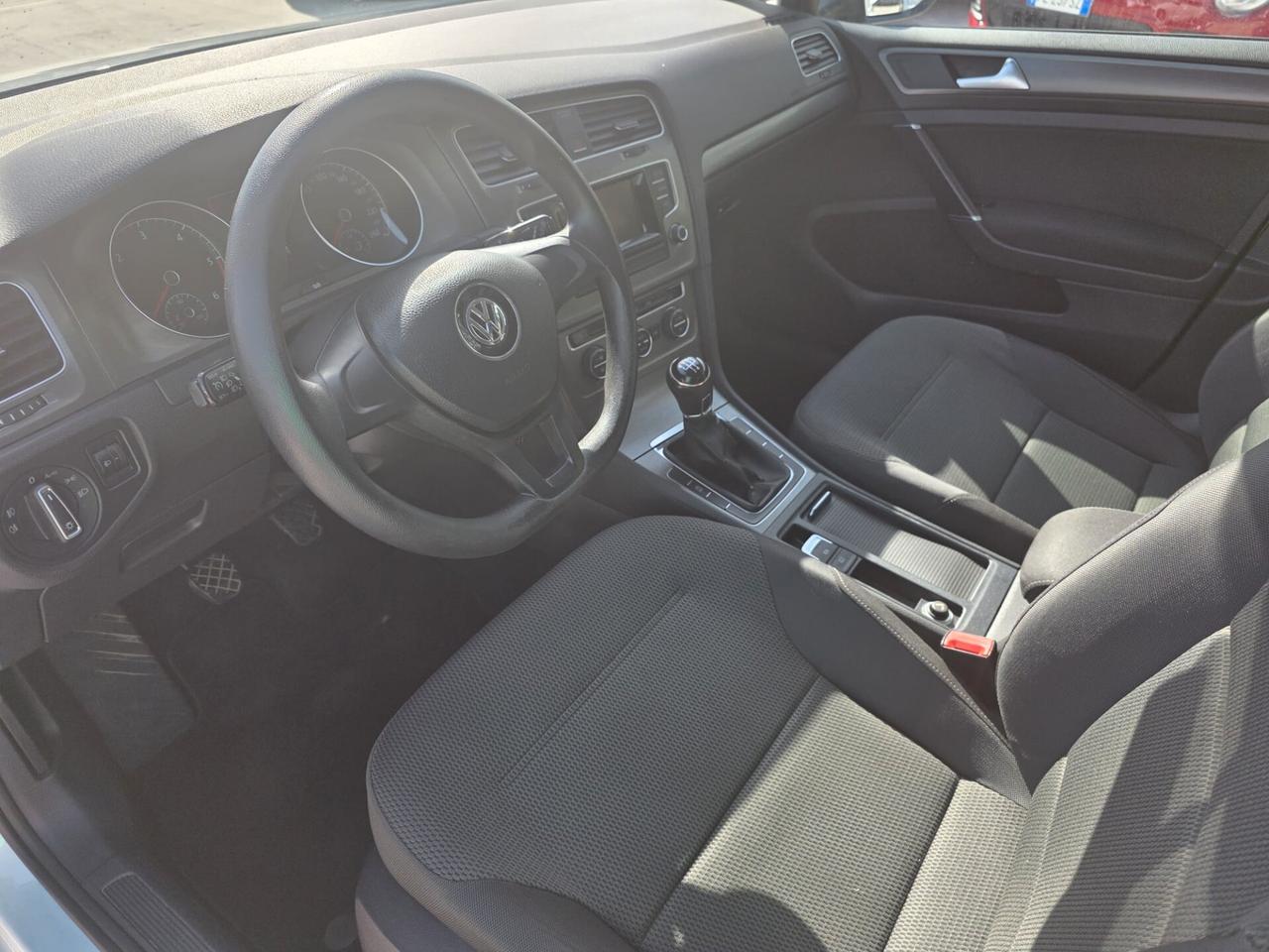 Volkswagen Golf 1.6 TDI 5p. Trendline BlueMotion Technology