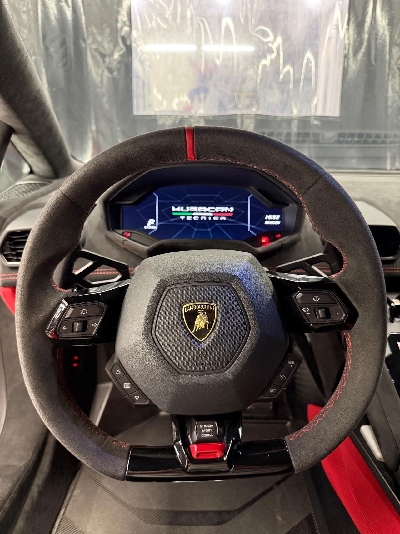 Lamborghini Huracán 5.2 V10 Tecnica RWD Coupé