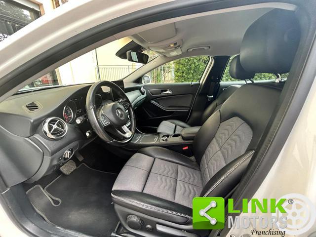 MERCEDES-BENZ GLA 180 PREMIUM AUTOMATICA