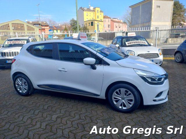 RENAULT Clio 1.2 75CV 5 porte Intens - Garanzia fino 24 mesi