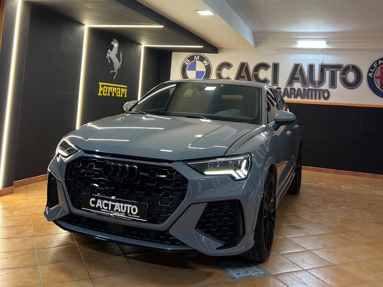 Audi Q3 RS quattro S tronic
