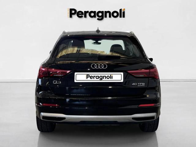 AUDI Q3 40 TFSI quattro S tronic Business Advanced