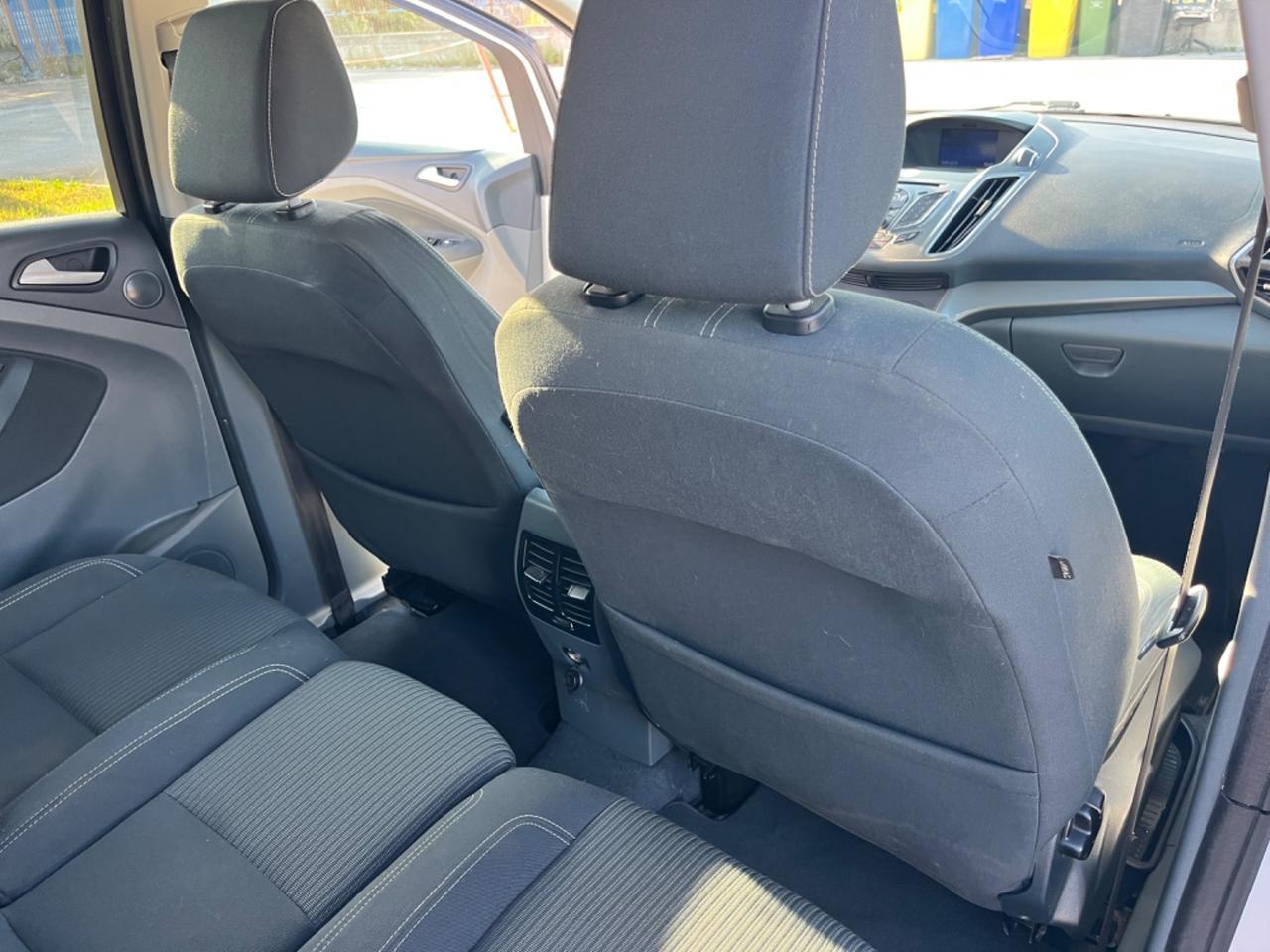 Ford C-Max 2.0 TDCi 115CV Powershift Plus