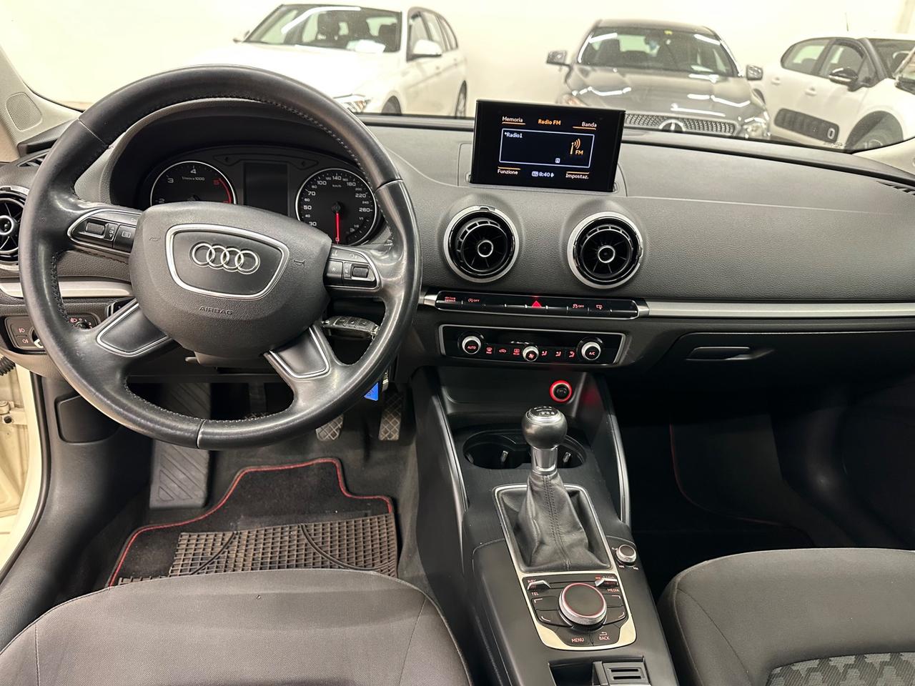 Audi A3 SPB 1.6 TDI clean diesel S tronic Business