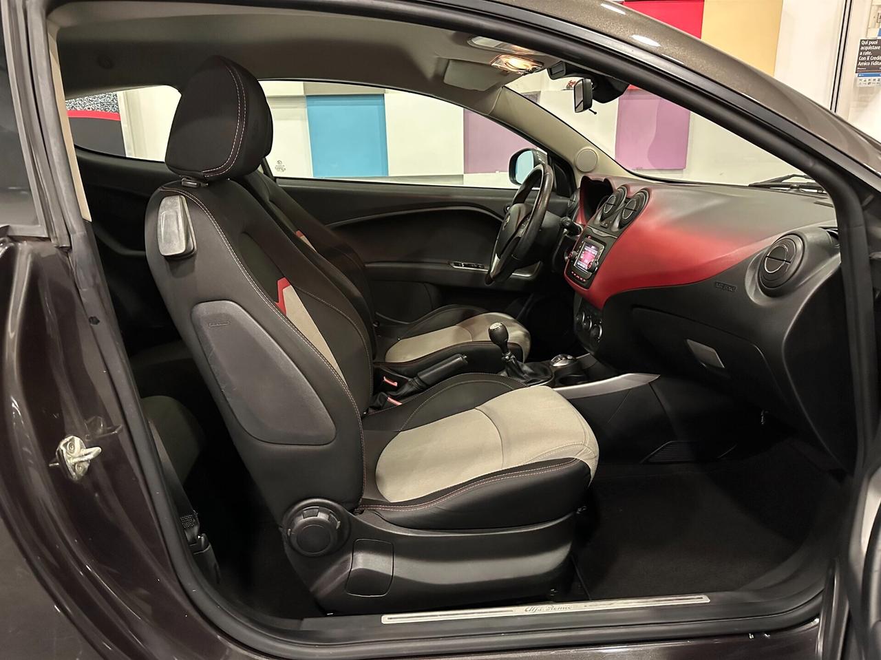 Alfa Romeo MiTo 1.3 JTDm 85 CV S&S Distinctive