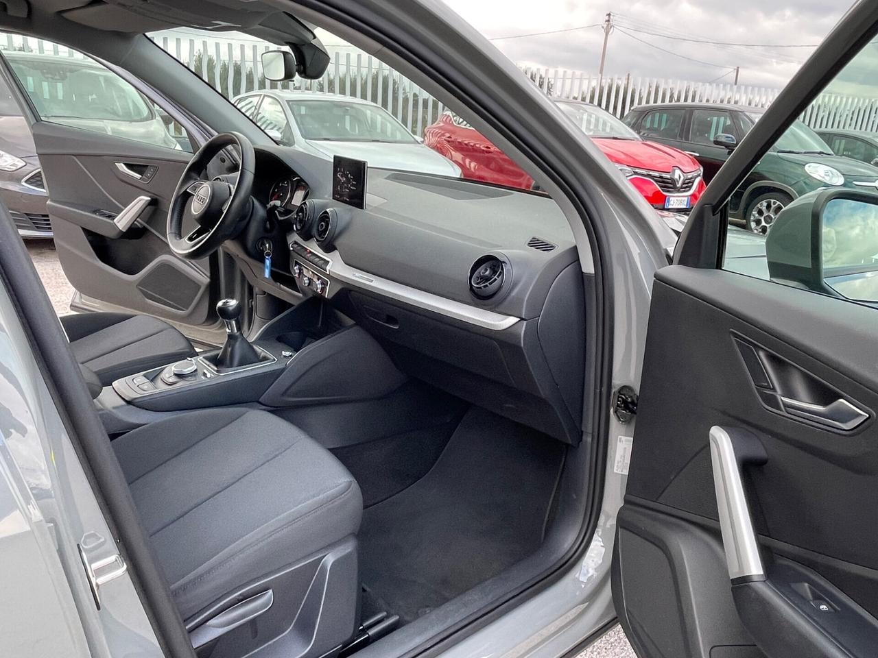 AUDI Q2 1.6 TDI 116 DESIGN MANUAL FULL LED MY18