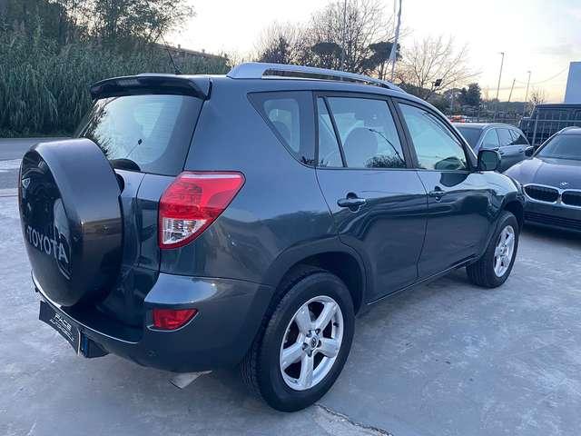 Toyota RAV 4 2.2 D 4 RUOTE MOTRICI UNICO PROPRIETARIO TAGLIANDI