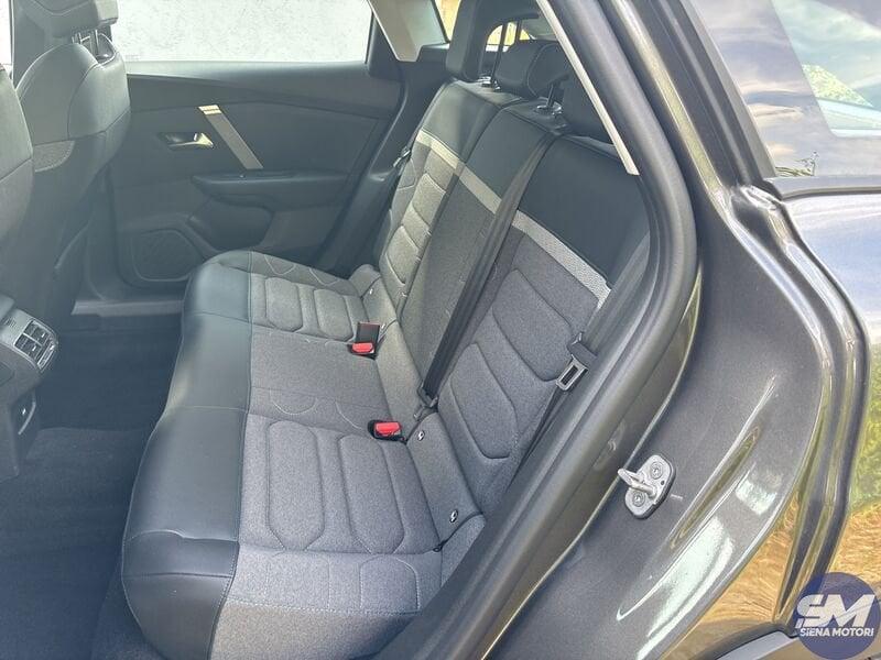 Citroën C4 PureTech 130 S&S EAT8 Plus