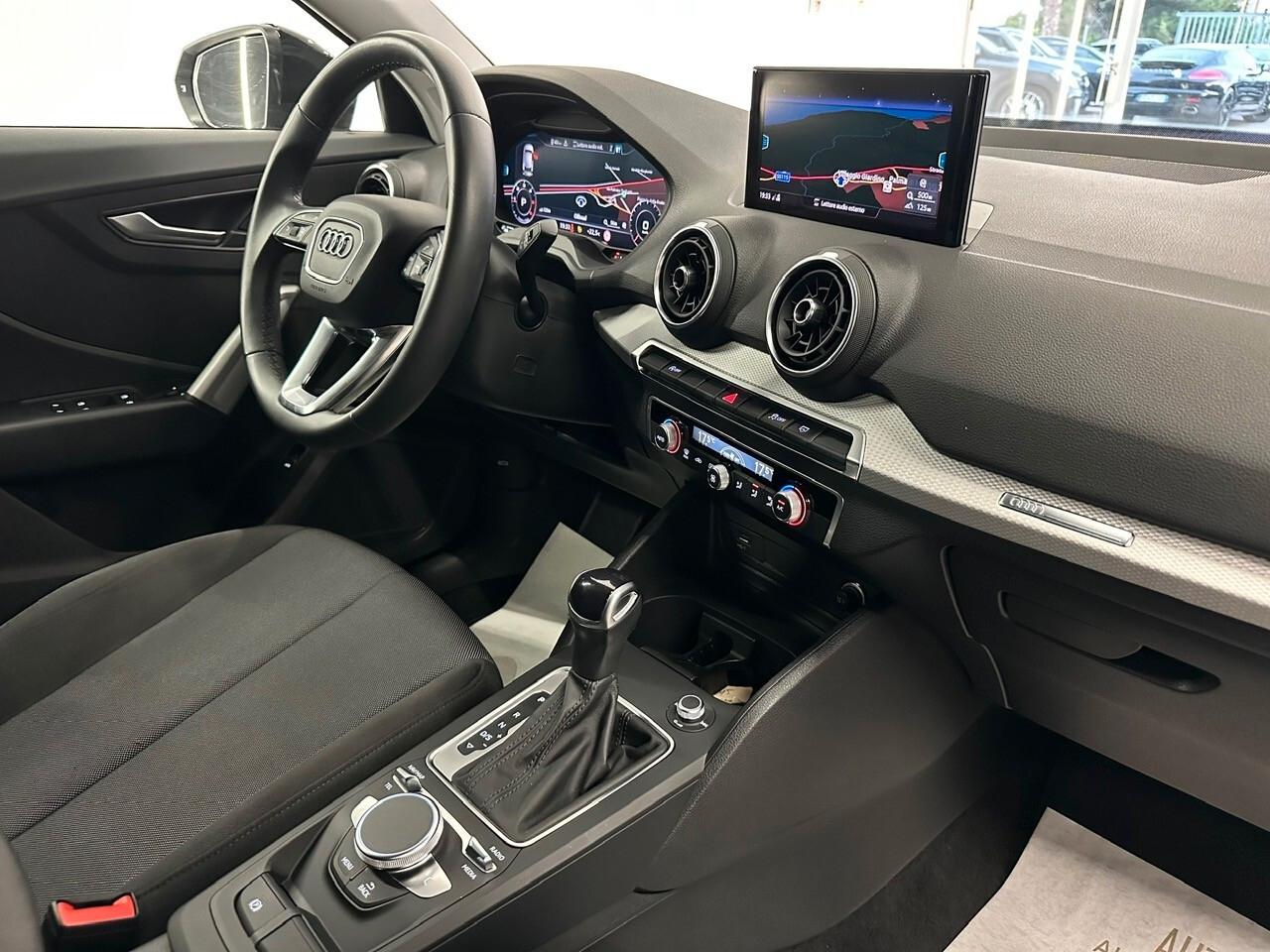 Audi Q2 2.0 116 CV S Tronic S line Matrix 2023
