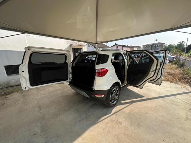 FORD EcoSport EURO 6 CAMBIO AUTOMATICO OK NEOPATENTATI