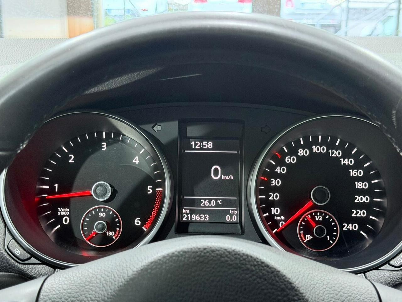 VOLKSWAGEN GOLF 1.6TDI 105CV HIGHLINE 1HANDE