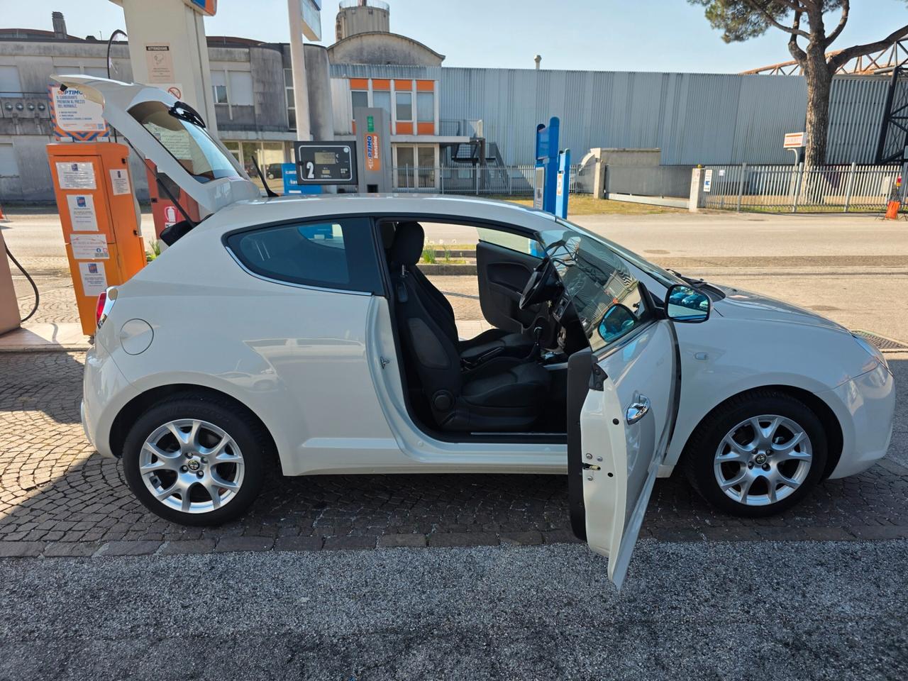 Alfa Romeo MiTo 1.4 105 CV M.air S&S Distinctive Sport Pack