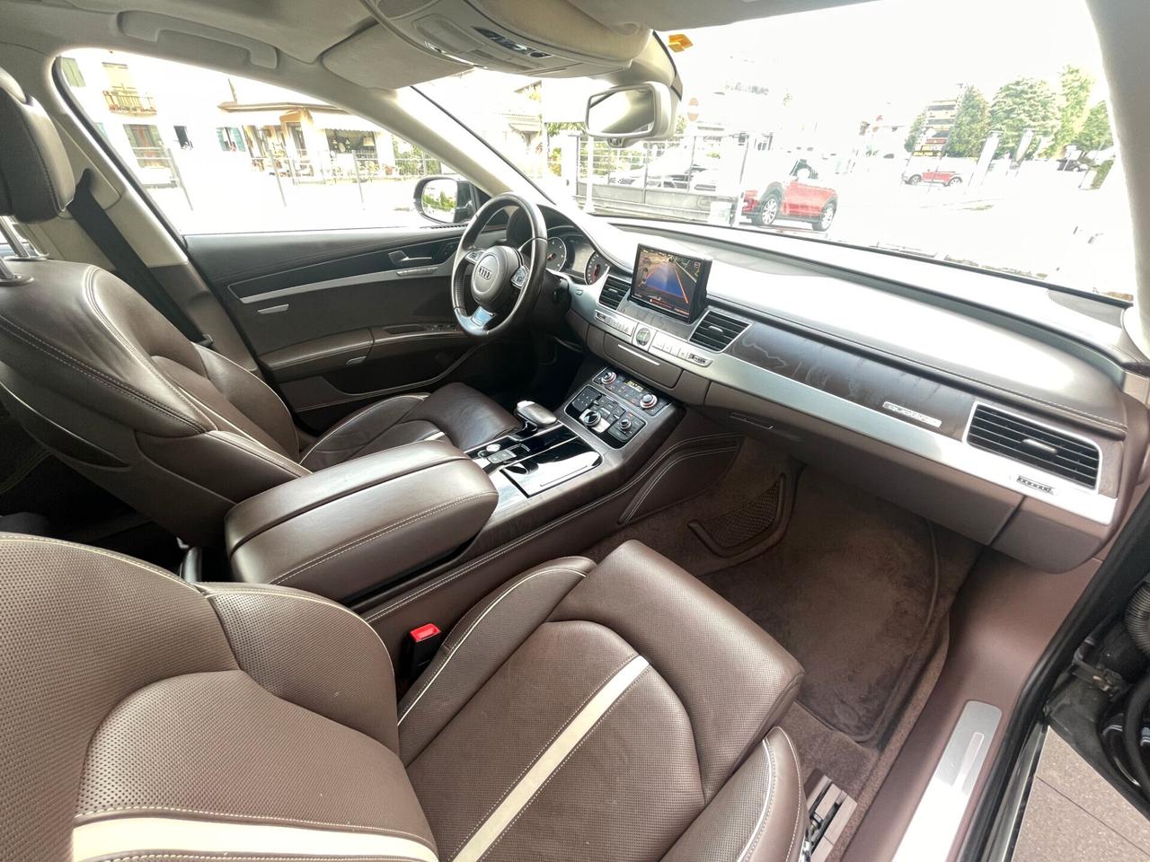 Audi A8 3.0 TDI 262 CV ultra quattro tiptronic