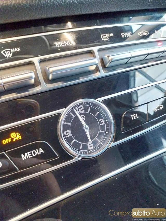 MERCEDES-BENZ E 220 d S.W. 4Matic Auto Premium All-Terrain