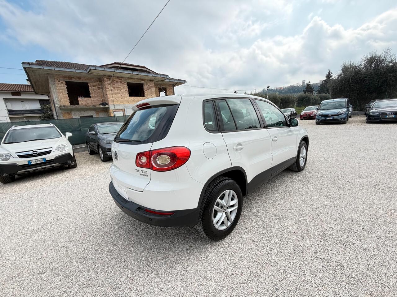 Volkswagen Tiguan 2.0 TDI 140cv BlueMotion 252.917 km