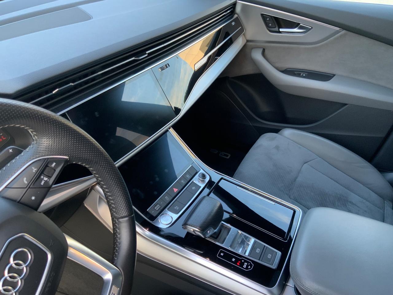Audi Q8 50 TDI 286 CV quattro tiptronic Sport TETTO.MATRIX.RUOTE POST.STERZANTI.