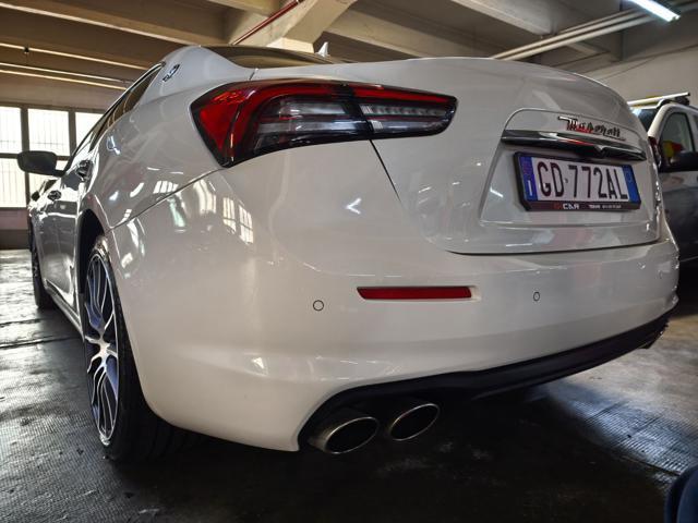 MASERATI Ghibli 3000 V6 DIESEL CV.250 CERCHI 20'+PELLE+UNIPROP