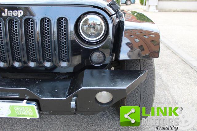 JEEP Wrangler Unlimited 3.6 V6 Sahara Auto con gancio traino