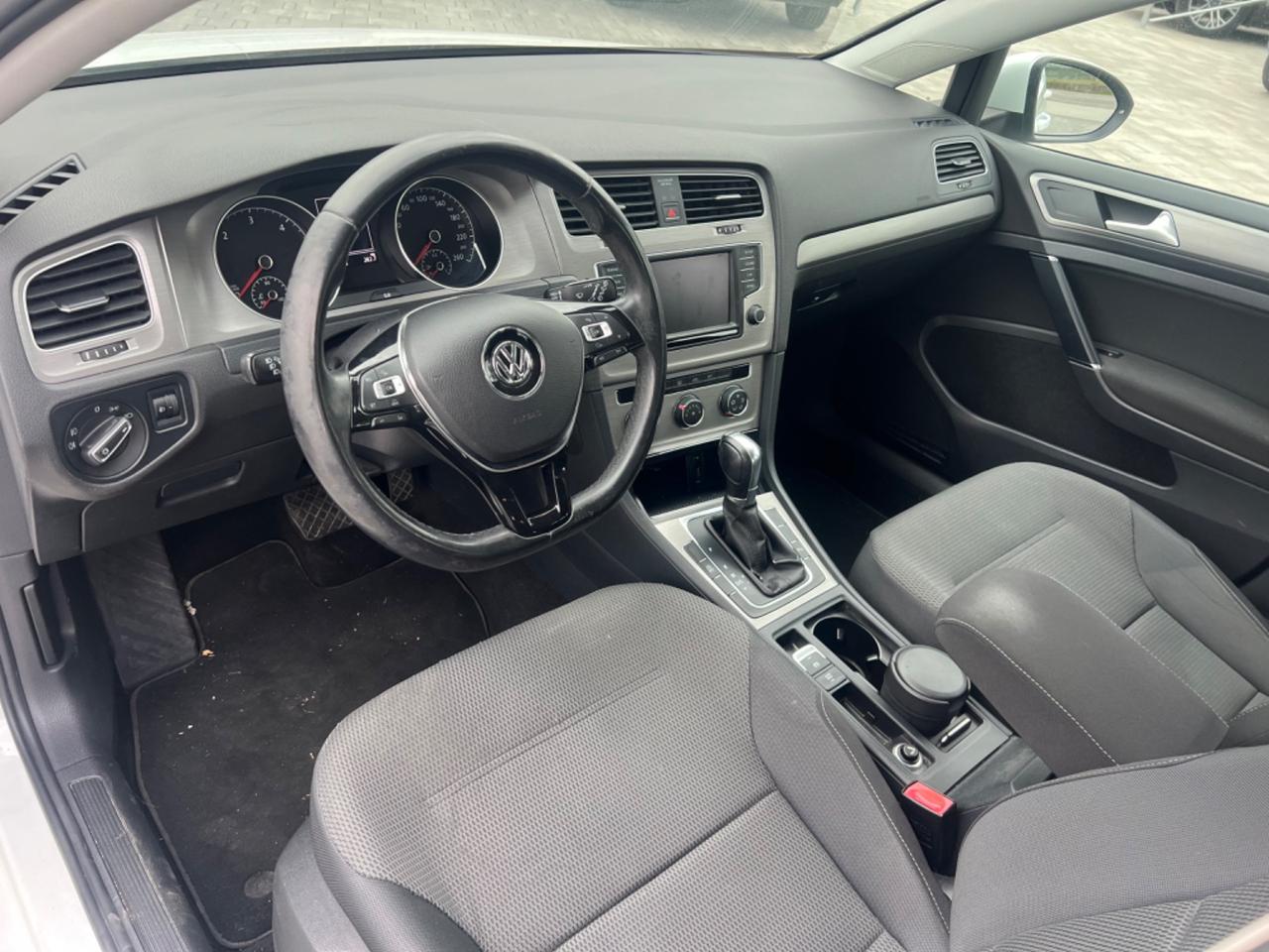 Volkswagen Golf 1.6 TDI DSG 5p. Comfortline