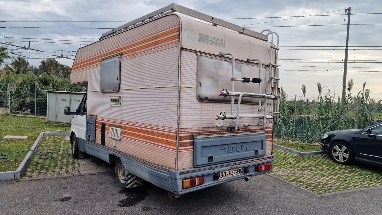 Camper Ford Transit 2.5 diesel