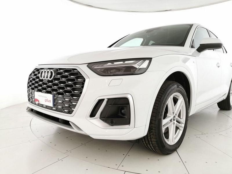 Audi Q5 Sportback 40 2.0 tdi mhev 12V S line quattro s-tronic