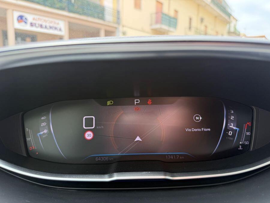 PEUGEOT 3008 1.5 HDI 130 AUTOM GT CERTIFICATA NUOV