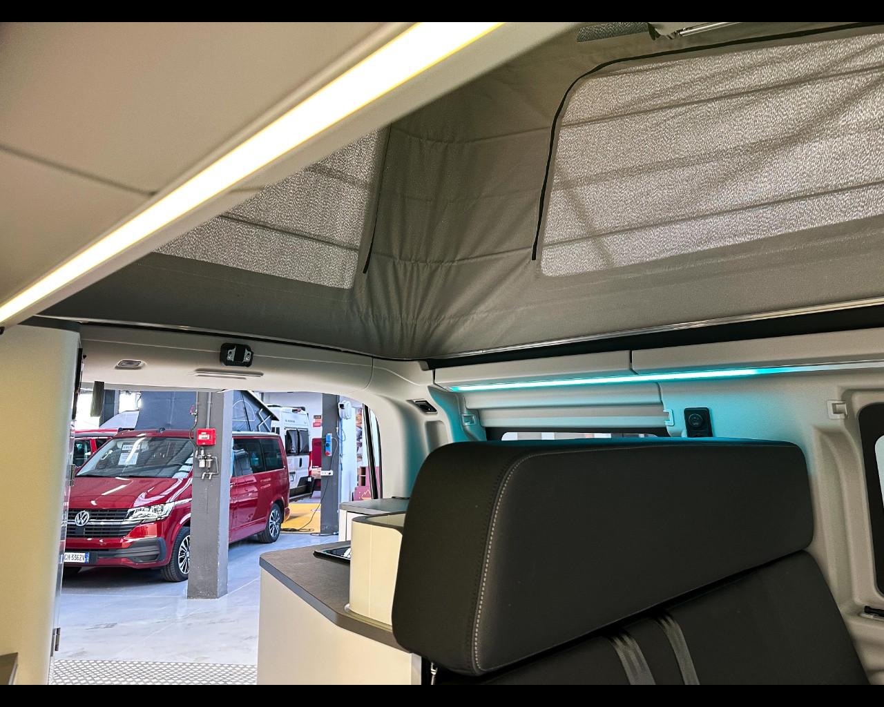 FORD Transit Nugget 320 2.0 Ecoblue 170cv aut. PC