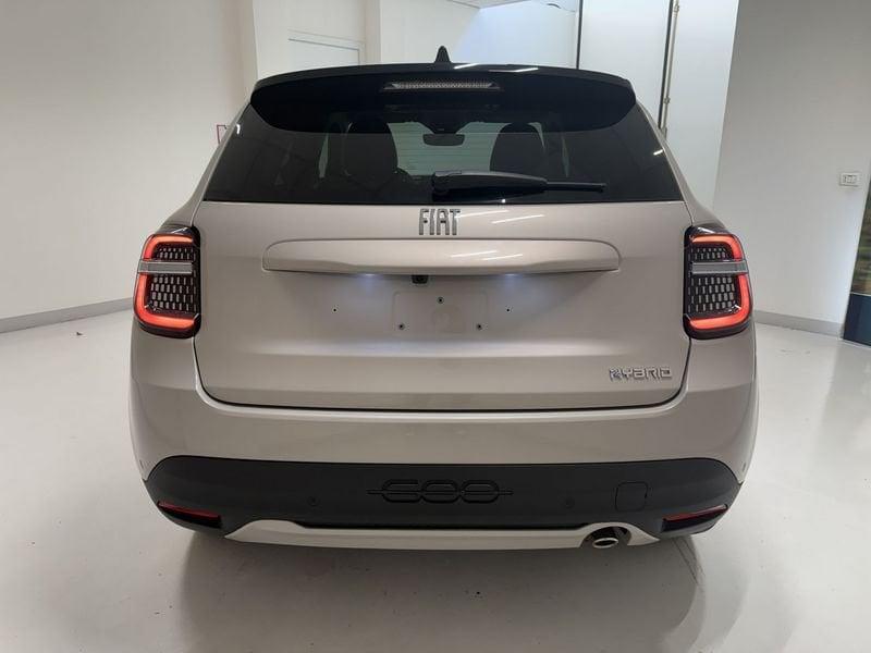 FIAT 600 600 1.2 hybrid La Prima Automatica