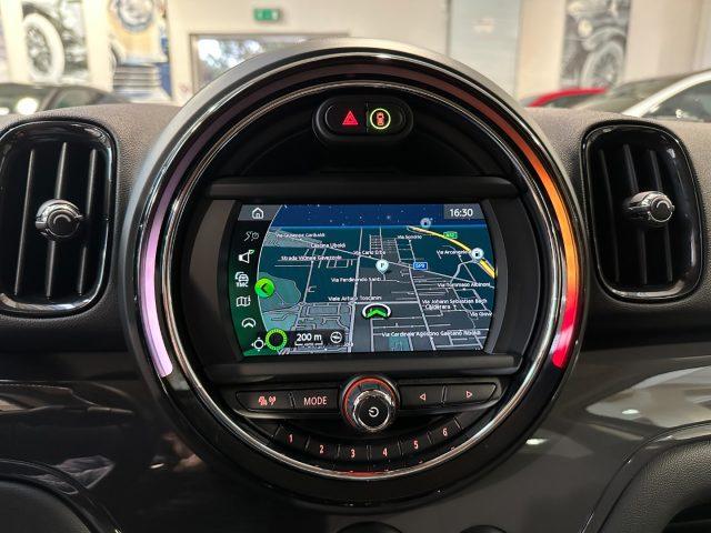 MINI Countryman 2.0 Cooper D Business Auto - Navi - Led -Pack Luci