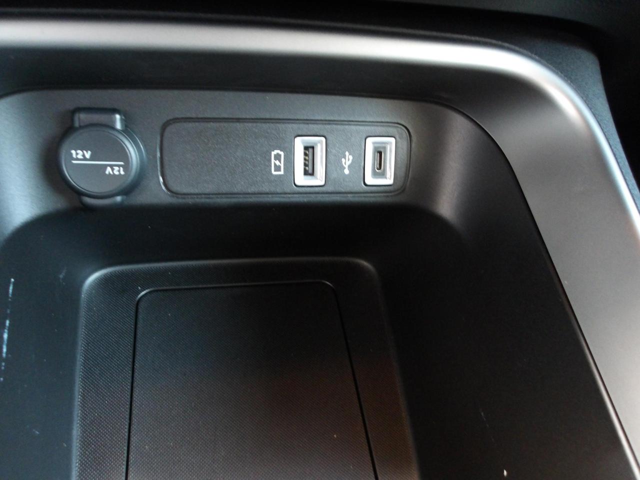 Jeep AVENGER 1.2 turbo Altitude 100cv