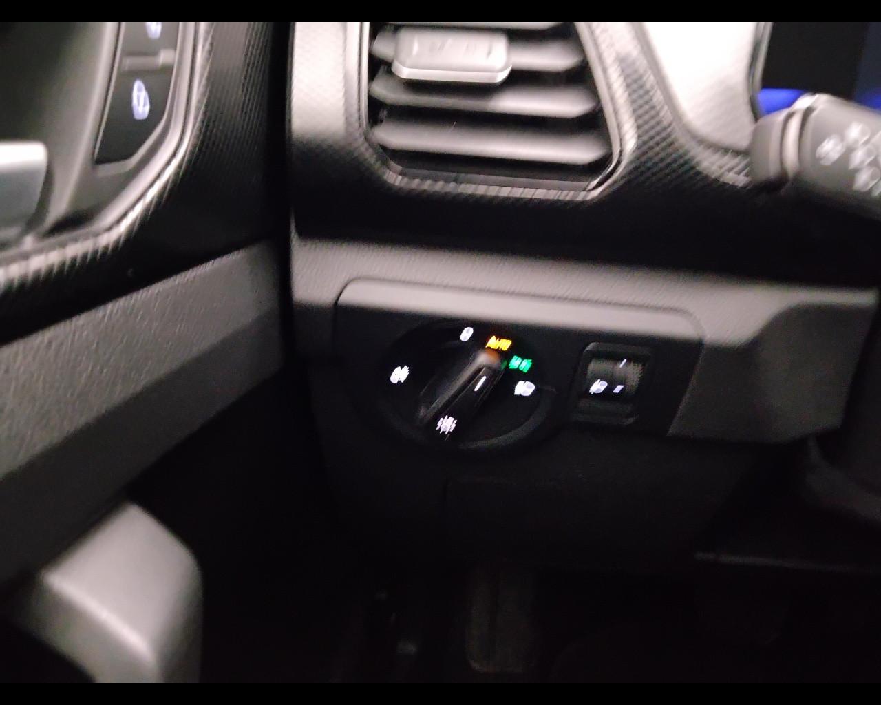 VOLKSWAGEN T-Cross 2024 - T-Cross 1.0 tsi Life 115cv dsg