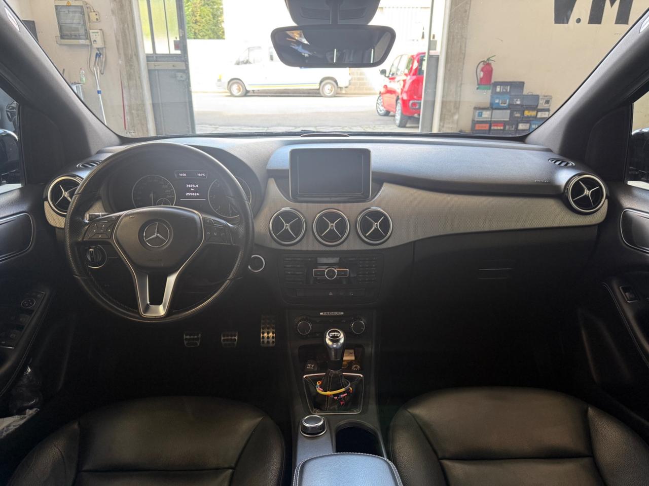 Mercedes-benz B 200 CDI BlueEFFICIENCY Premium