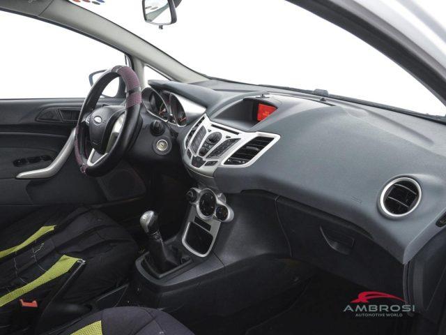 FORD Fiesta 1.4 5 porte Bz.- GPL - PER OPERATORI DEL SETTORE