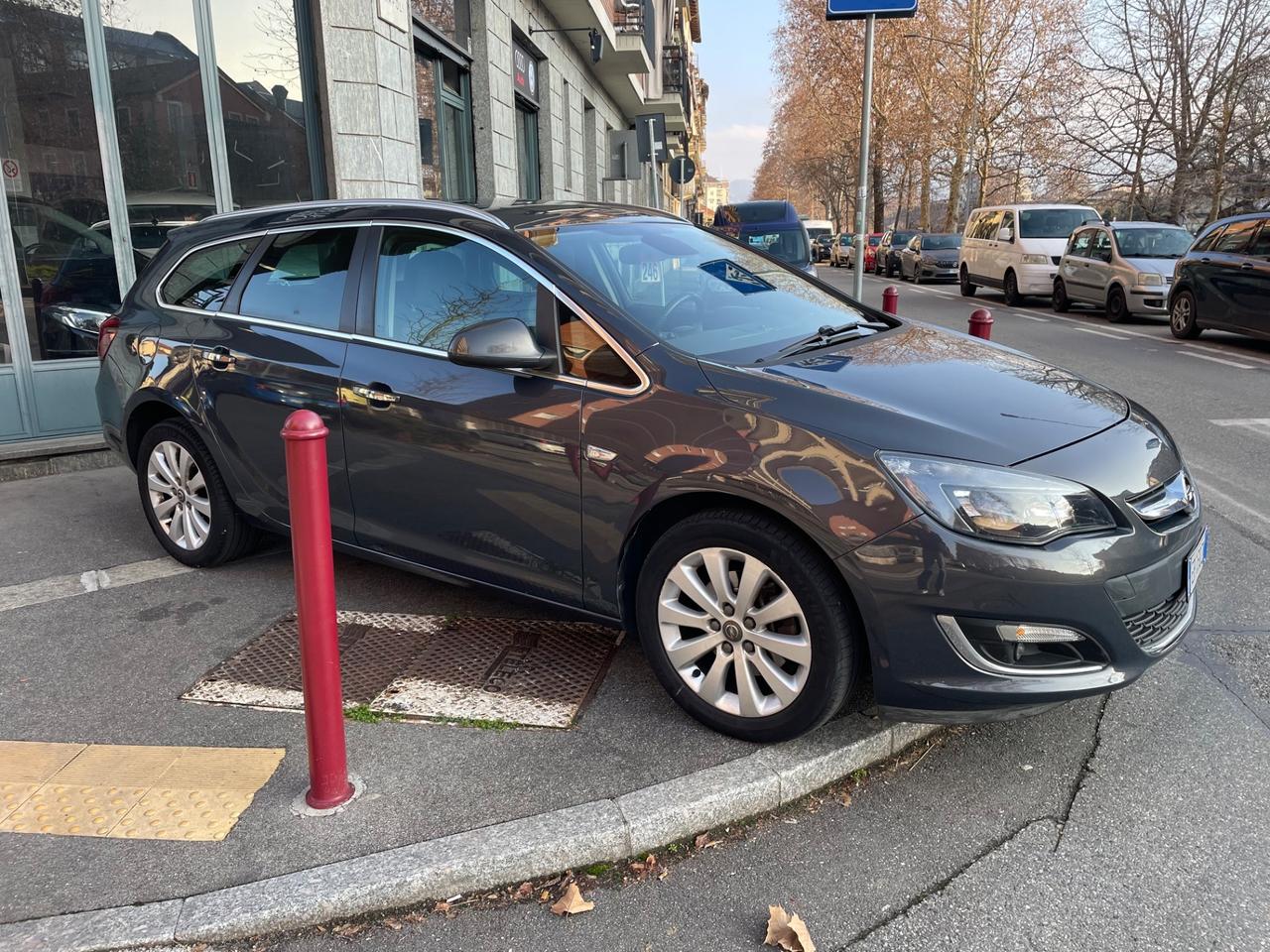 Opel Astra 1.7 CDTI110CVSportsTourerCosmo/GARANZIA