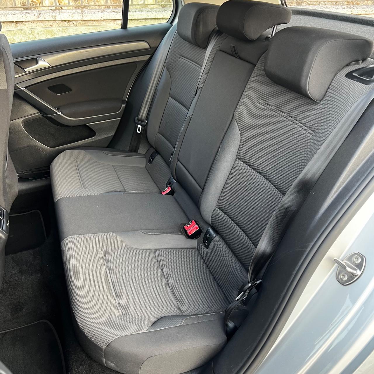 Volkswagen Golf 7.5 1.5 TGI 130 Cv Turbo benzina/metano