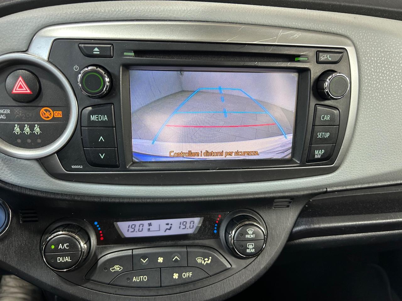 Toyota Yaris 1.5 Hybrid 5 porte Lounge