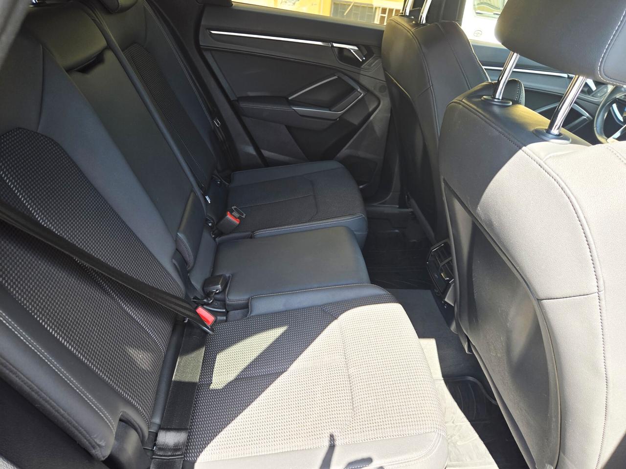 Audi Q3 35 TDI S tronic 2.0 TDI 150 CV FULL GARANZIA