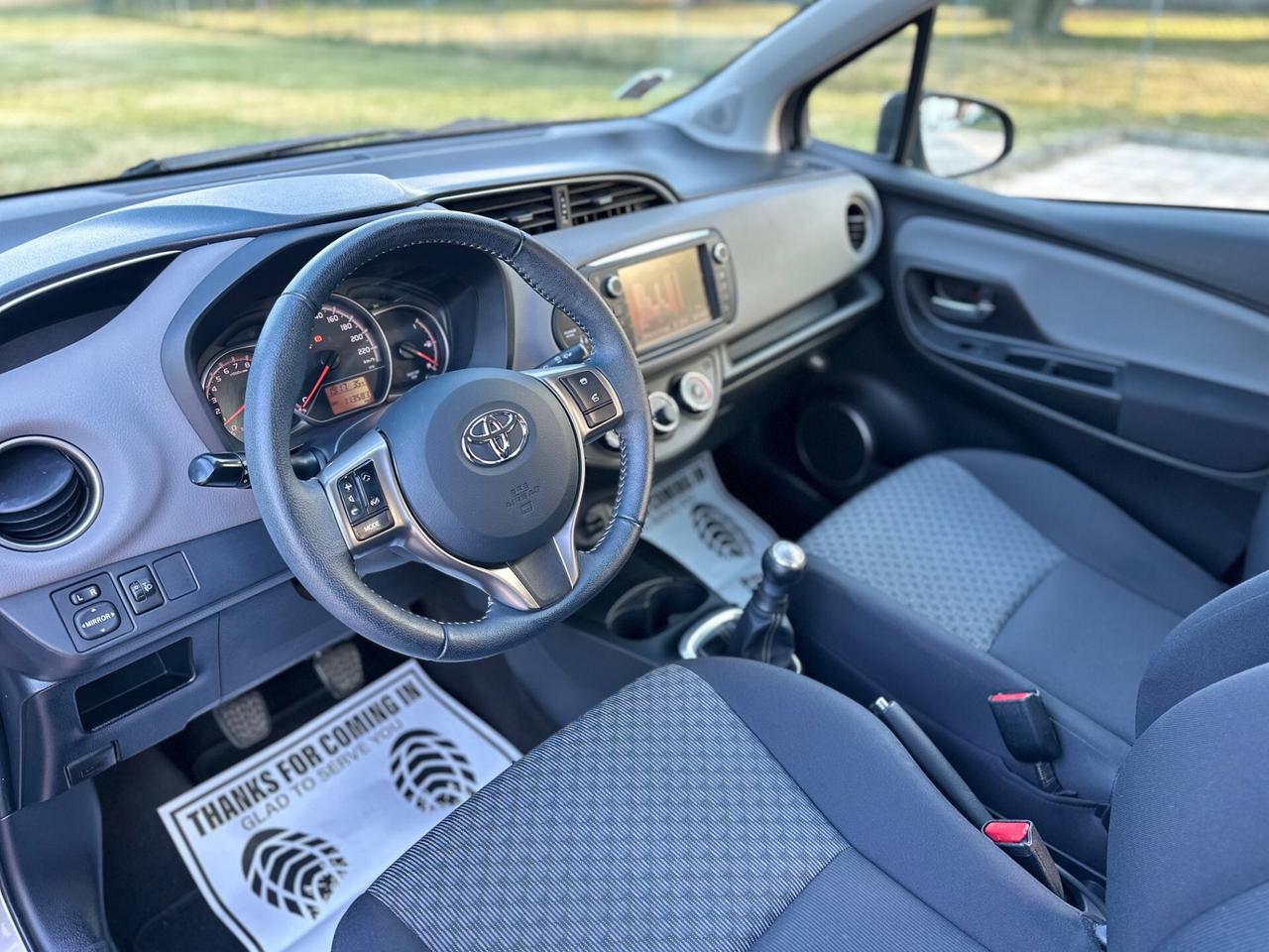 Toyota Yaris 1.0 5 porte Lounge NEOPATENTATI