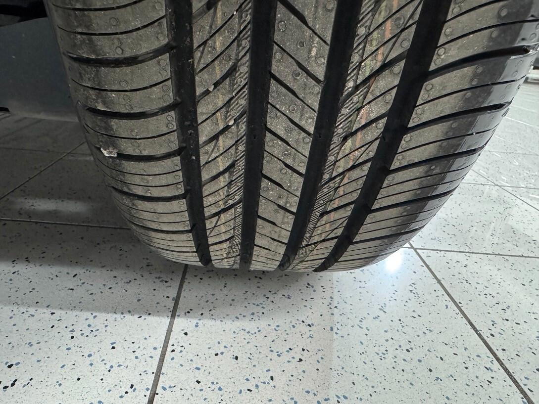 3008 1.5HDi 130 EAT8 Allure Pack GOMMATA NUOVA BELLA!!!