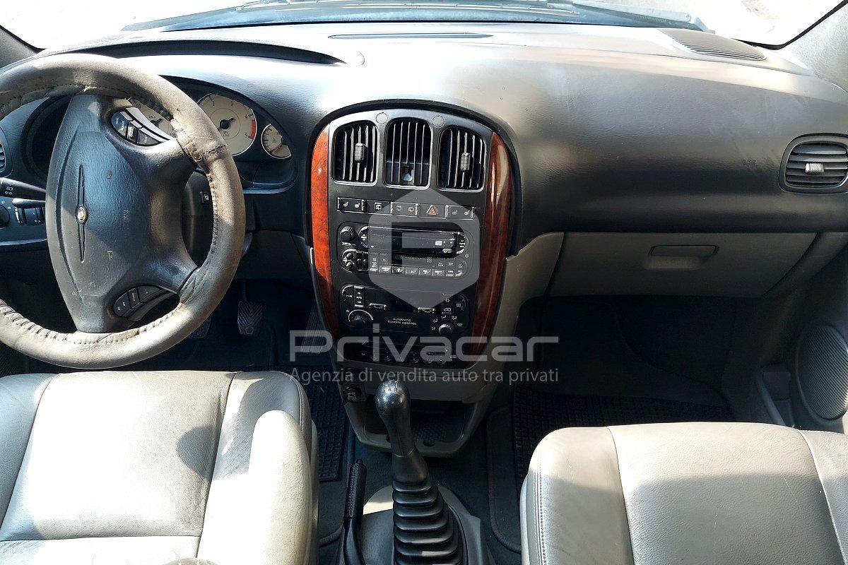 CHRYSLER Voyager 2.5 CRD cat LE